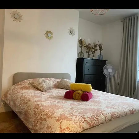 Centre Apartment Paris